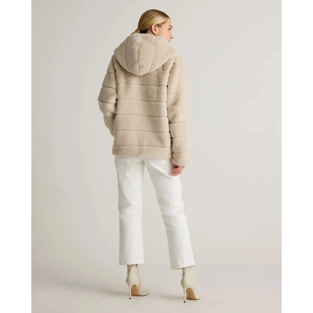 Quince Faux Fur Hooded Jacket Latte Beige Soft Plush Coat Womens XS Cozy Chic - Picture 4 of 14